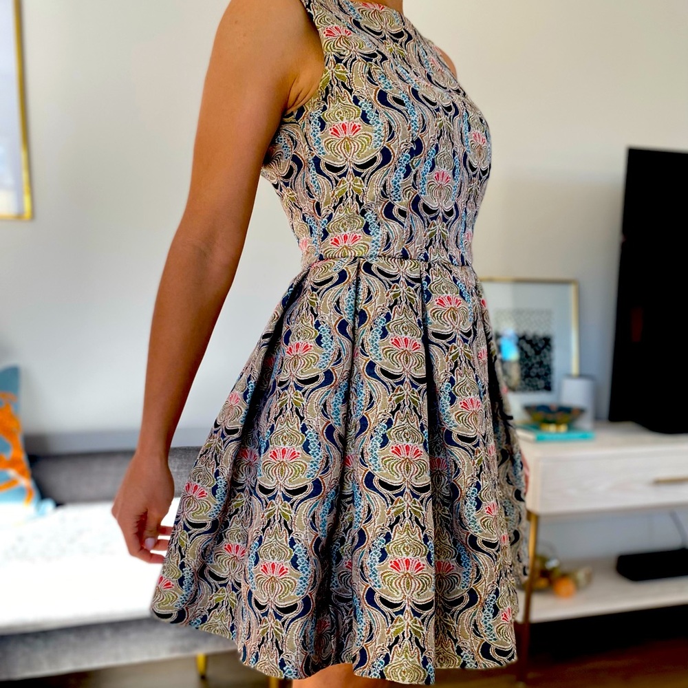 Fun structured + pleated dress - size 2